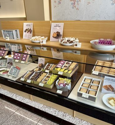 K MINAMOTO Century City Store by null