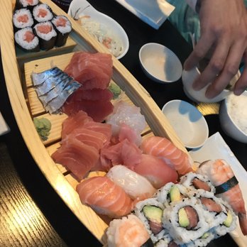 Sushiko - Sushiko Boat! - Japanese Near Me - Paris, 75 Sushiko - Sushiko Boat! - Japanese Near Me - Paris, 75