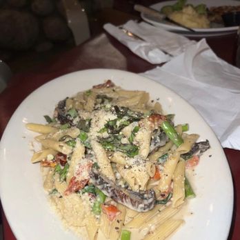 Restaurant Gastrognome - Do not order this pasta. - New American Near Me - Idyllwild, California