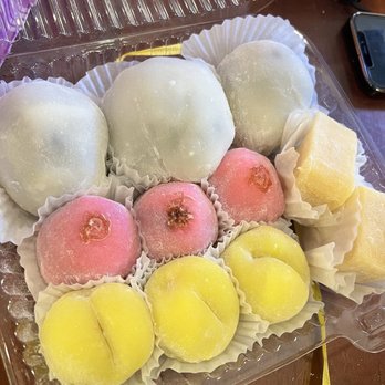 Two Ladies Kitchen - Bakeries Near Me - Hilo, Hawaii Two Ladies Kitchen - Bakeries Near Me - Hilo, Hawaii