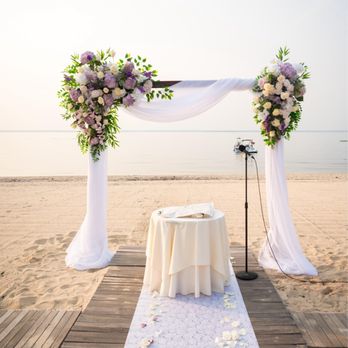 B & R Metro Floral Decorators - Florists Near Me - Astoria, New York B & R Metro Floral Decorators - Florists Near Me - Astoria, New York