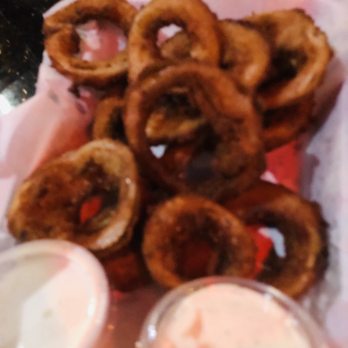 414 Pub & Pizza - Tempe - Smashing Onion Rings - Pizza Near Me - Tempe, Arizona 414 Pub & Pizza - Tempe - Smashing Onion Rings - Pizza Near Me - Tempe, Arizona