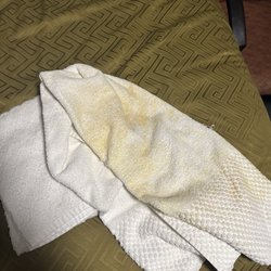 Econo Lodge - A stained towel