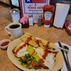 Hubbard's - Avocado Toasts, 2 eggs, 2 breakfast tamales!