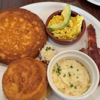 Season - Everything platter - Breakfast & Brunch Near Me - Marietta, Georgia Season - Everything platter - Breakfast & Brunch Near Me - Marietta, Georgia