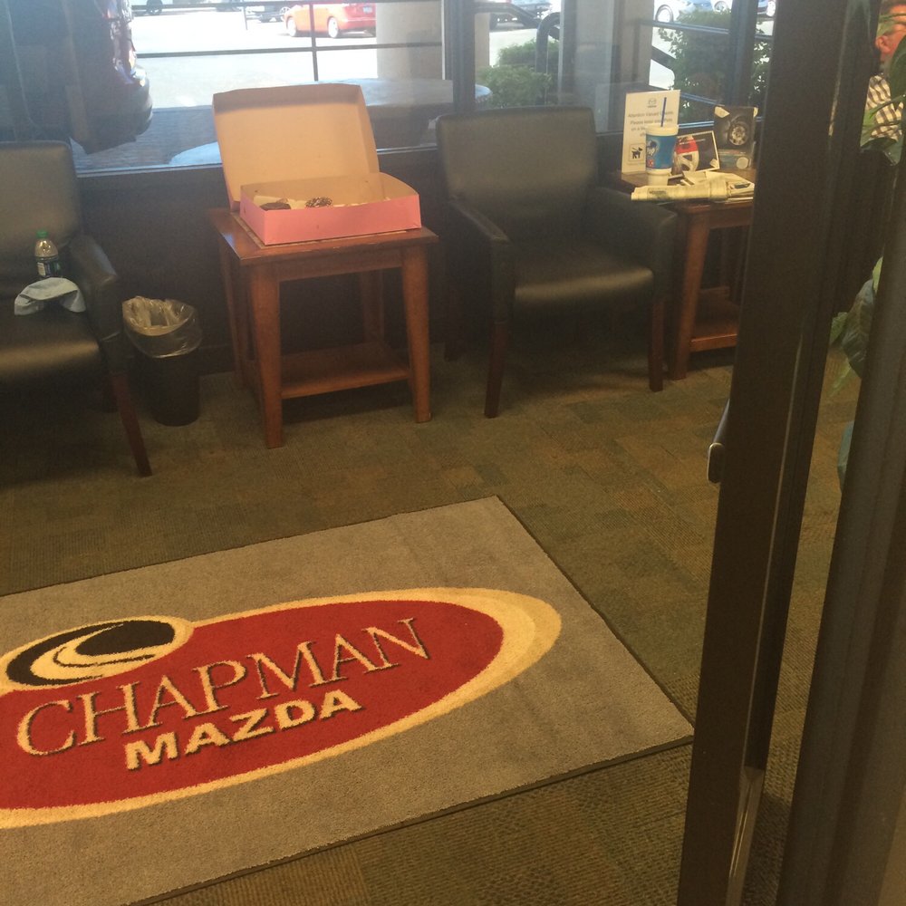 Chapman Mazda - Customer lounge - Car Dealers Near Me - Phoenix, Arizona Chapman Mazda - Customer lounge - Car Dealers Near Me - Phoenix, Arizona