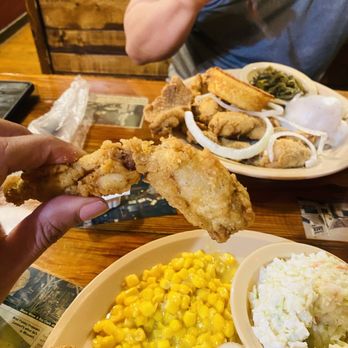 Lambert's Cafe - Ozark - Frog legs - American Near Me - Ozark, Missouri
