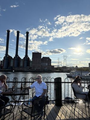 The Hot Club by null