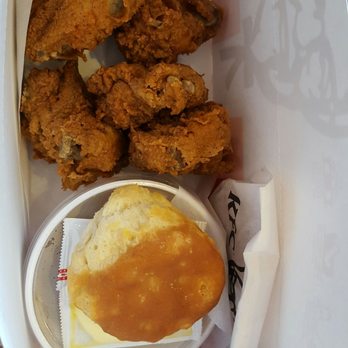 KFC - Gave me an extra wing free! Score!!! - Fast Food Near Me - Queensbury, New York