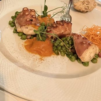 FLOW - Octopus - Mediterranean Near Me - Porto, 13