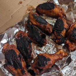 They don't mind serving you wings that look like this.