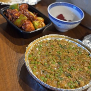 Beyond Biryani - Gobi Manchurian and baingan bharta. Peas & onions overwhelmed the eggplant mash. - Desserts Near Me - Redlands, California