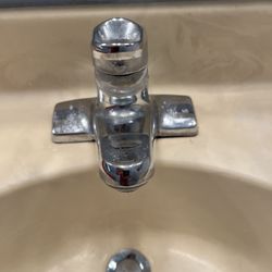 Maximum Plumbing - Old faucet