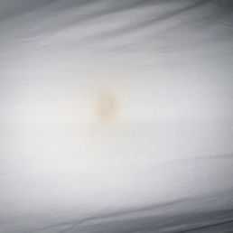 sheets after unfolding bed