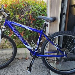 Willy's Bikes - In spite of being a bit old, it feels like new!