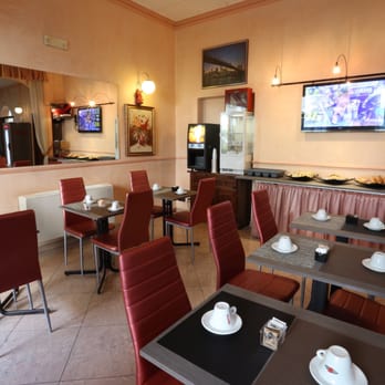 Hotel Piola - Guest Houses Near Me - Milan, Michigan