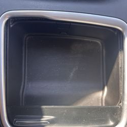 Hertz Rent A Car - Supposed "smoke ashes".