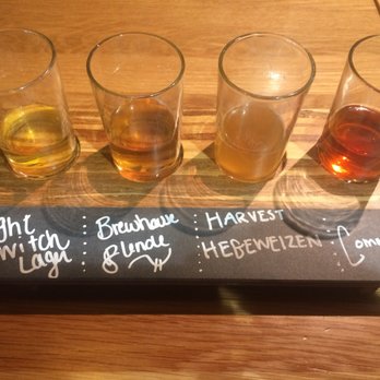 BJ's Restaurant & Brewhouse - My flight halfway gone! - Pizza Near Me - Lancaster, Pennsylvania