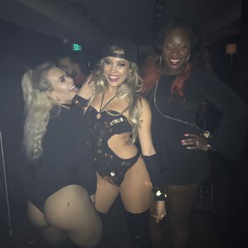 E11EVEN - Dancer and hostess. They were so lively! - Dance Clubs Near Me - Miami, Florida