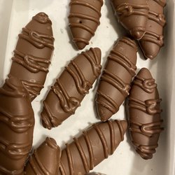 Genevieve's Home Made Chocolates - Chocolate covered crackers