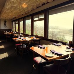 Moonstone Grill - Revamped our front of house dining area, to bring a more cozy and aesthetic dinner experience.