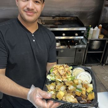 Zane's Lebanese Grill - The man! Mmm mmm mmm - Food Delivery Services Near Me - Sylvania, Ohio Zane's Lebanese Grill - The man! Mmm mmm mmm - Food Delivery Services Near Me - Sylvania, Ohio