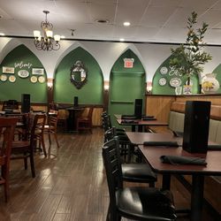 Fratelli's Italian Restaurant - Interior