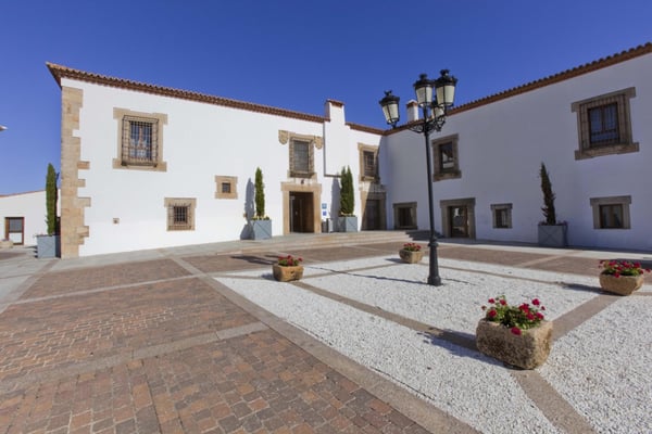 Hotel Hospes Palacio de Arenales & Spa Cáceres by null