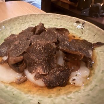 Umeko - Hokkaido scallops with black truffle $45.00 - Japanese Near Me - New York, New York