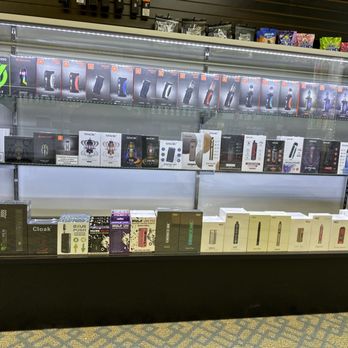 Davis Smoke N Vape - Vape Shops Near Me - North Richland Hills, Texas