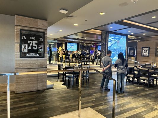 Raiders Tavern & Grill by null