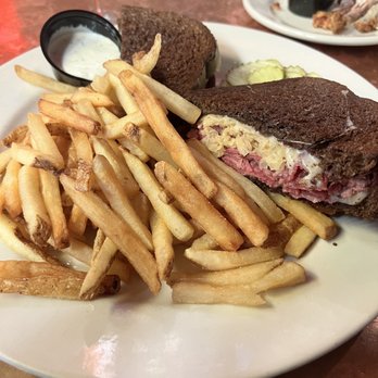 Monte Carlo - Reuben Sandwich - Steakhouses Near Me - Minneapolis, Minnesota