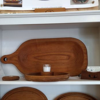 Freeport Market - ME craftsmanship - Public Markets Near Me - Freeport, Maine