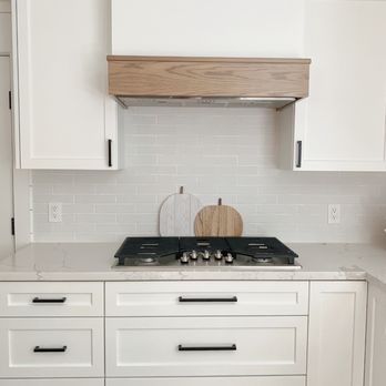 Sublime Woodworking - Hood cabinet with white oak accent - General Contractors Near Me - Fremont, California Sublime Woodworking - Hood cabinet with white oak accent - General Contractors Near Me - Fremont, California