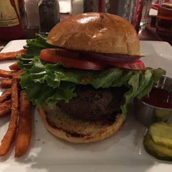 Hell's Kitchen - Lucy Juicy - New American Near Me - Minneapolis, Minnesota