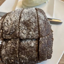 Klein Hartenstein - Brown bread