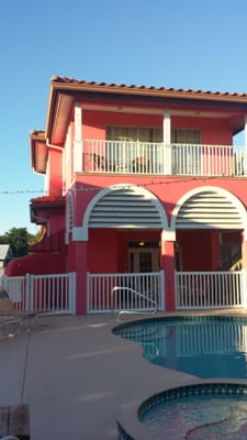 Tropical Breeze Resort by null