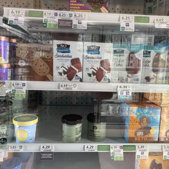 Publix - Huge holes in this store everywhere! - Grocery Near Me - Saint Petersburg, Florida Publix - Huge holes in this store everywhere! - Grocery Near Me - Saint Petersburg, Florida