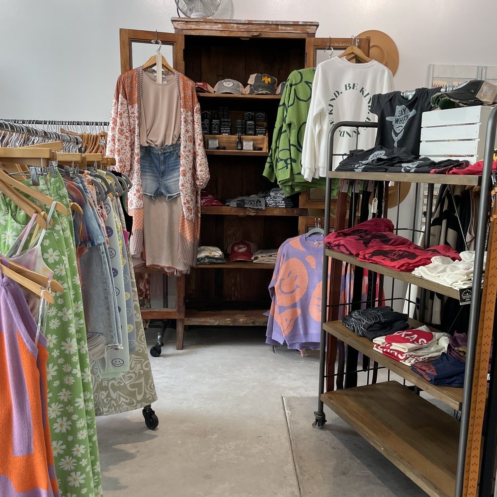 Wildflowers Boutique - Women's Clothing Near Me - Austin, Texas Wildflowers Boutique - Women's Clothing Near Me - Austin, Texas