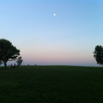 Airport Dog Park - Dog Parks Near Me - Minneapolis, Minnesota