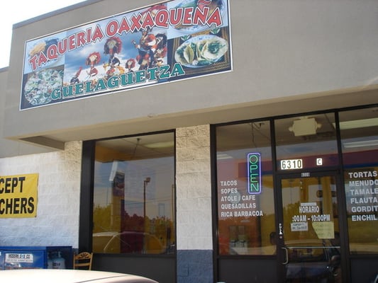 Taquería Oaxaqueña de la Gueleguetza by null
