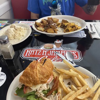 Katz N' Jammers Cafe - Breakfast and lunch (half eaten) - Diners Near Me - Lancaster, California