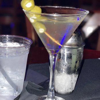 Blue Martini Lounge - New American Near Me - Phoenix, Arizona