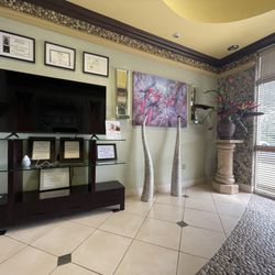Manila Dental Center & Orthodontics - Waiting area