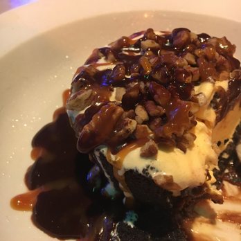 Bubba's 33 - Turtle Mud Pie - Burgers Near Me - Fayetteville, North Carolina