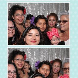 Boomshakalaka Photo Booth - Photo strip with guests!