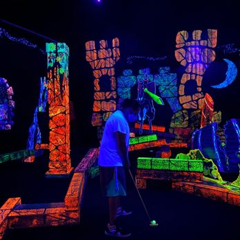 Putting Edge - Mini Golf Near Me - Orlando, Florida Putting Edge - Mini Golf Near Me - Orlando, Florida