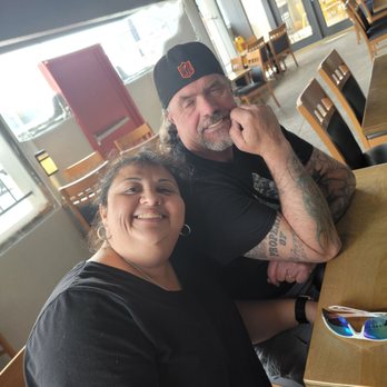 Red White & Brew - Locals Veronica and Sreve Oldfield - New American Near Me - Prescott, Arizona