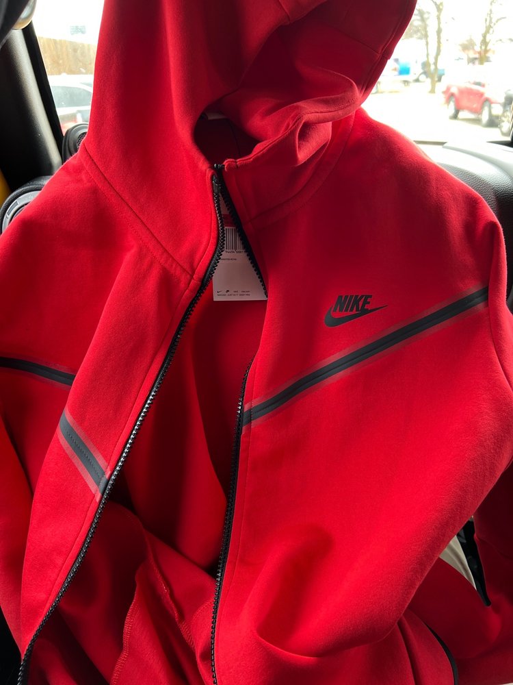Champs Sports, Norman - OK | Roadtrippers