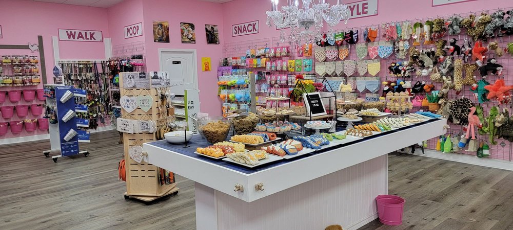 Woof Gang Bakery & Grooming Greenville Image